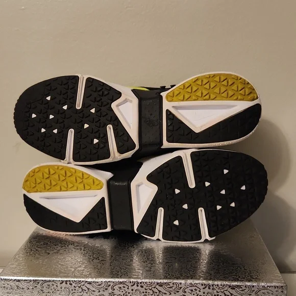 NIKE AIR HUARACHE DRUFT BLACK VOLT. Size 12 - Picture 8 of 12